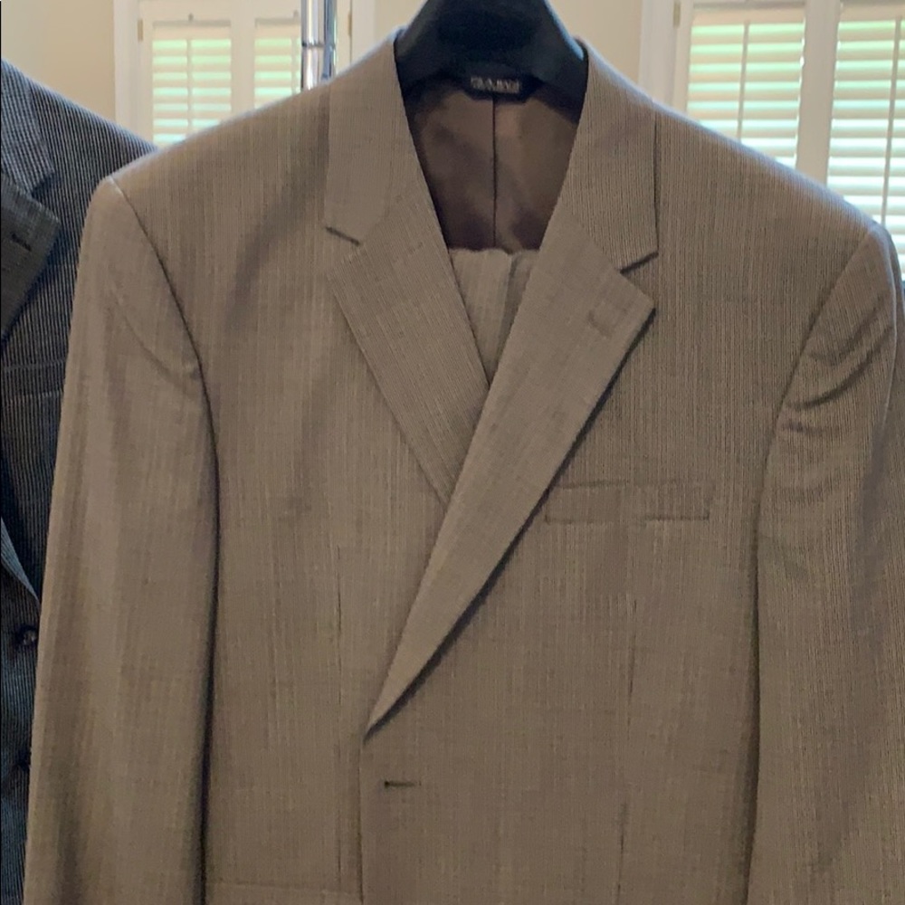 Suit